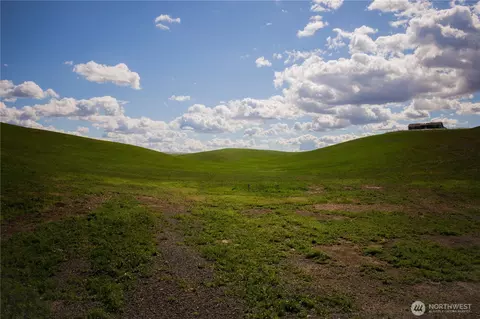 0 Tbd Honey Bee Ln, Touchet, WA 99360