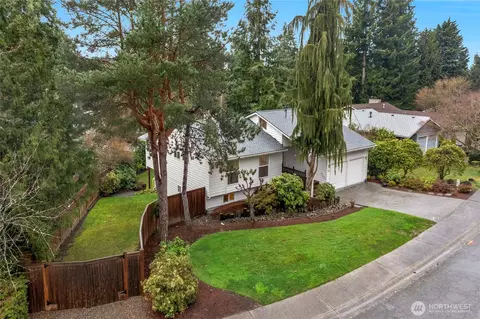 9102 NE 142nd Way, Kirkland, WA 98034