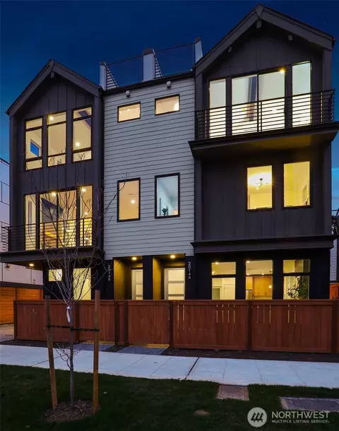 2014 NW 62nd St #A, Seattle, WA 98107