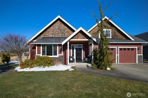 7168 Wiser Reach Ln, Lynden, WA 98264