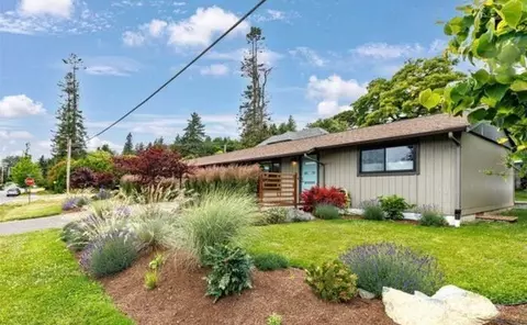 2105 Mill Ave, Bellingham, WA 98225