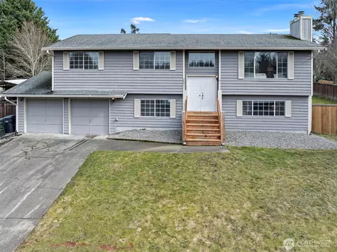 3251 30th St SE, Puyallup, WA 98374