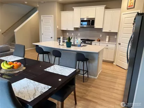 Kitchen - 935 Bryant Rd, Sultan, WA 98294 photo 3 of 3