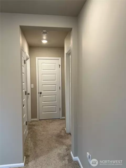 Entry Way - 935 Bryant Rd, Sultan, WA 98294 photo 2 of 3