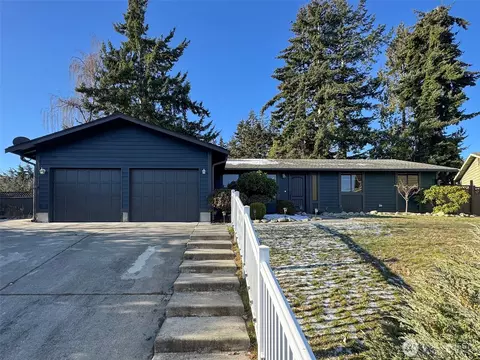 1306 Marie View St, Port Angeles, WA 98363