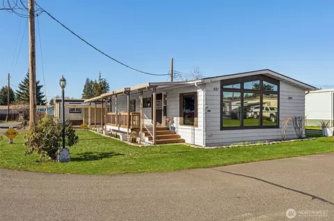 1313 Harrison Ave #221, Centralia, WA 98531