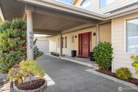6015 Osprey Cir, Bremerton, WA 98312