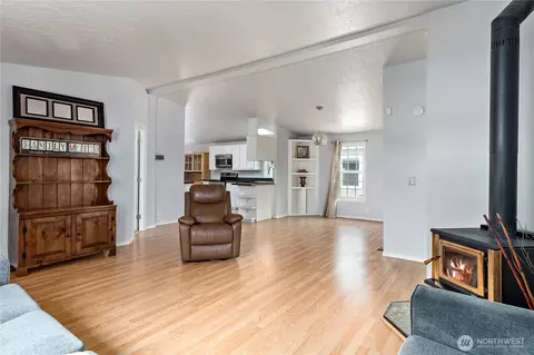 11100 W 4th Ave #3, Everett, WA 98204 photo 4