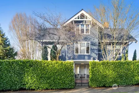 1100 E Newton St, Seattle, WA 98102