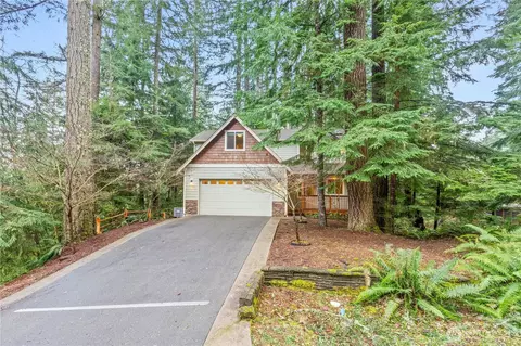 3 Arabian Way, Bellingham, WA 98229