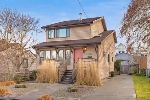 4232 33rd Ave W, Seattle, WA 98199