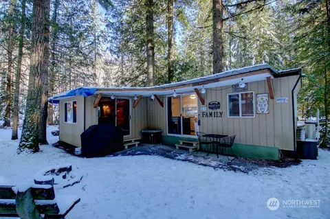 119 5 Big River Blvd W, Deming, WA 98244