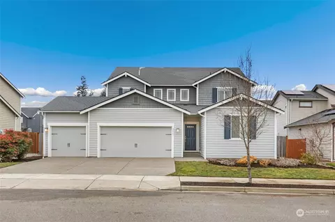 2677 Olie Ann Pl, Enumclaw, WA 98022