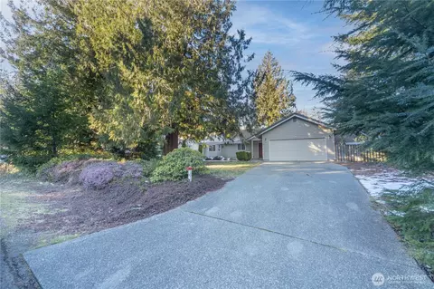 63 Warbler Ln, Port Ludlow, WA 98365