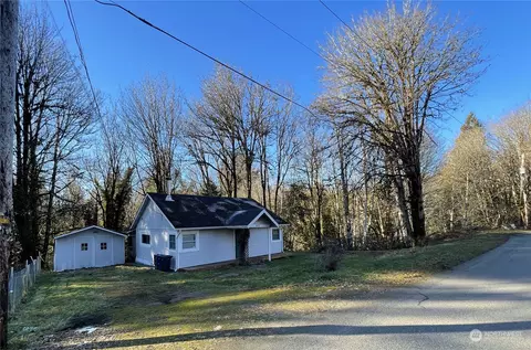 923 Moreland Ave, Shelton, WA 98584