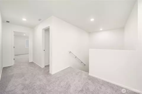 Entry Way - 285 Wind River Dr, Chehalis, WA 98532 photo 2 of 2