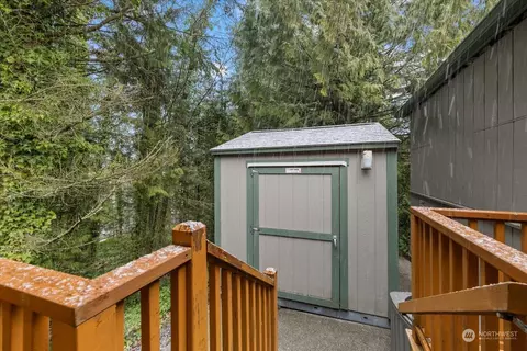17135 117th Ct NE, Bothell, WA 98011 photo 27