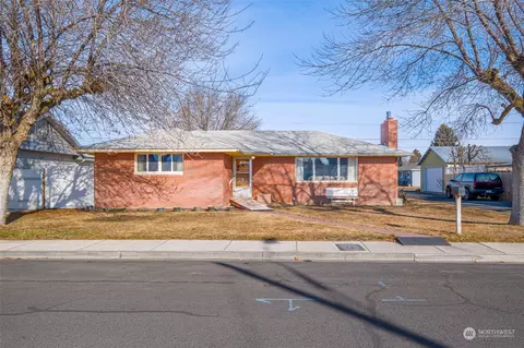 203 M St SW, Quincy, WA 98848