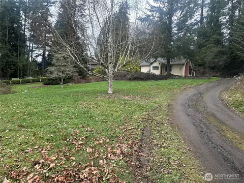 4510 Pacific Way, Longview, WA 98632