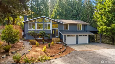 16005 239th Ave SE, Issaquah, WA 98027