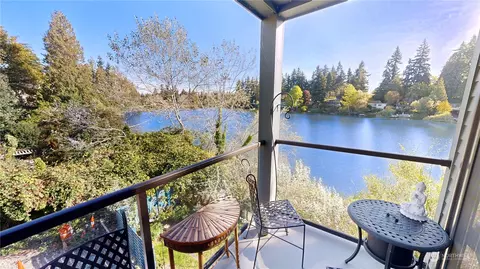 19428 Aurora Ave N #336, Shoreline, WA 98133