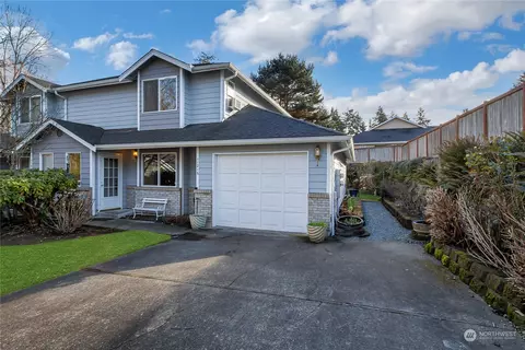 11216 117th Street Ct E, Puyallup, WA 98374