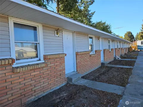 415 W Main St, Almira, WA 99103