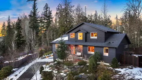 1224 Creekwood Ln, Bellingham, WA 98229