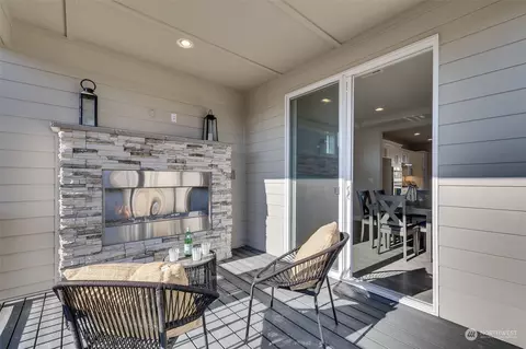 18511 1st Ave SE, Bothell, WA 98012 photo 10
