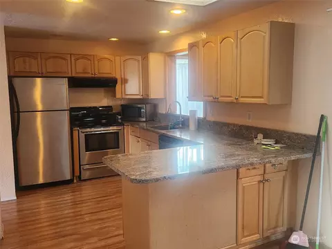 11723 23rd Dr SE, Everett, WA 98208 photo 2