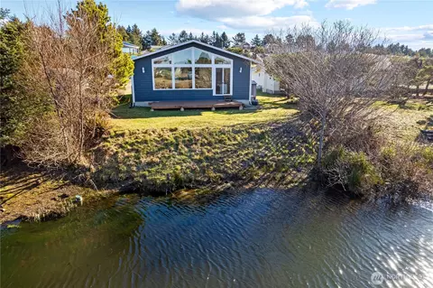 32805 I St, Ocean Park, WA 98640