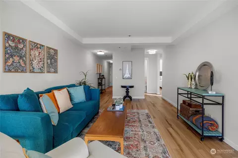 Living - 2619 Rucker Ave #7, Everett, WA 98201 photo 2 of 5