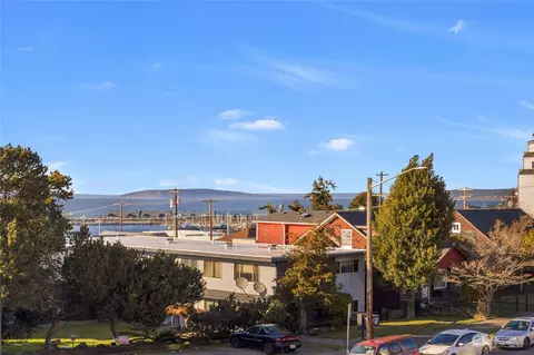 View/Area - 2619 Rucker Ave #7, Everett, WA 98201 photo 1 of 3