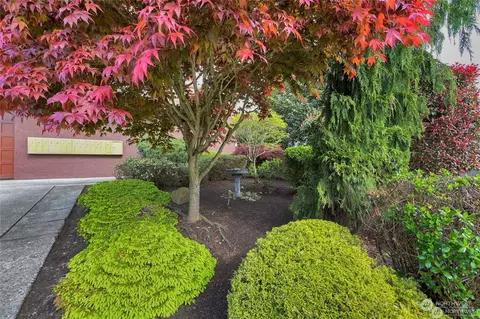 Exterior - 2619 Rucker Ave #7, Everett, WA 98201 photo 5 of 5