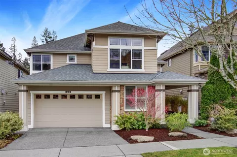 898 Big Tree Dr NW, Issaquah, WA 98027