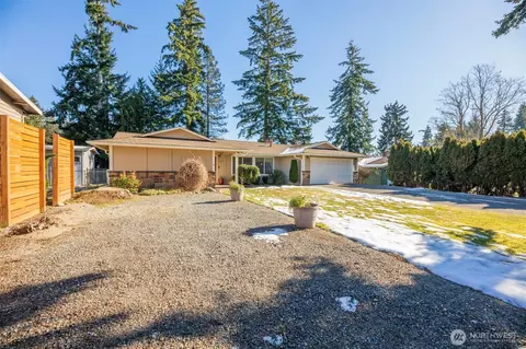 16415 65th Ave W, Lynnwood, WA 98037