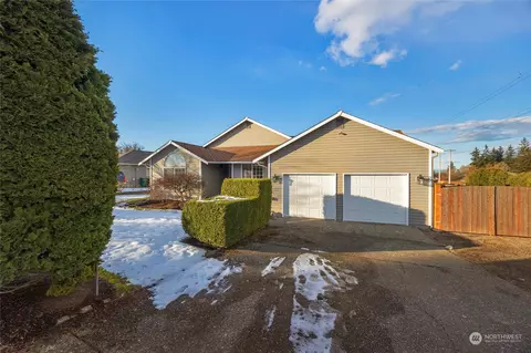 4527 127th Pl SE, Everett, WA 98208