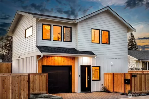 6045 46th Ave SW, Seattle, WA 98136