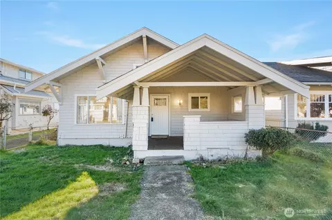 2422 Sumner Ave, Hoquiam, WA 98550