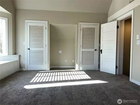 Bedroom - 2225 Jackson Ave, Everett, WA 98203 photo 5 of 9