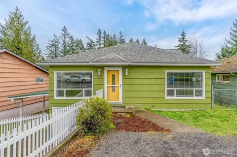1306 Sunrise St, Kelso, WA 98626