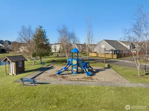 View/Area - 302 Phoenix Ave SW, Orting, WA 98360 photo 5 of 7