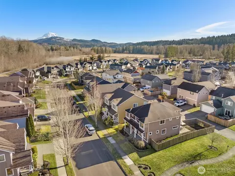 View/Area - 302 Phoenix Ave SW, Orting, WA 98360 photo 3 of 7