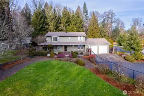 305 Bunker Hill Pl, Longview, WA 98632
