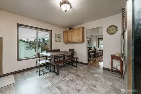 2829 Parkview, Longview, WA 98632 photo 7