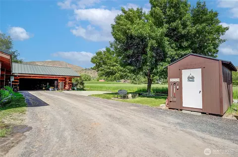 2992 State Route 153 Hwy, Twisp, WA 98856