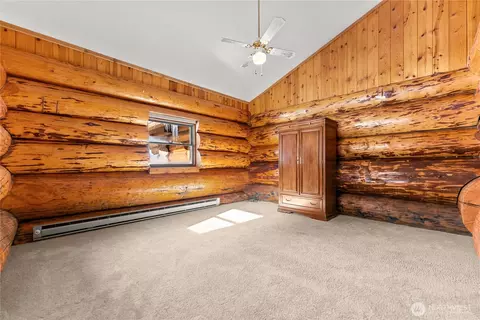 Bedroom - 2992 State Route 153 Hwy, Twisp, WA 98856 photo 1 of 3