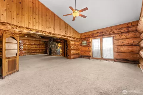 Living - 2992 State Route 153 Hwy, Twisp, WA 98856 photo 6 of 8
