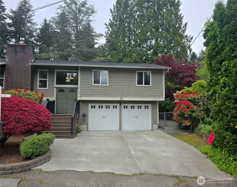 20109 12th Ave NE, Shoreline, WA 98155