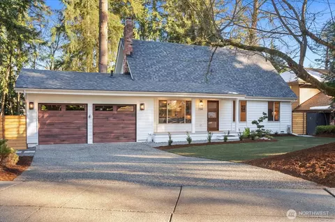 204 Bremerton Ave SE, Renton, WA 98059